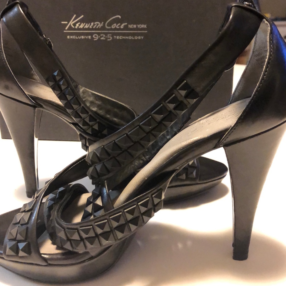 Kenneth Cole New York - Biker Chic CA